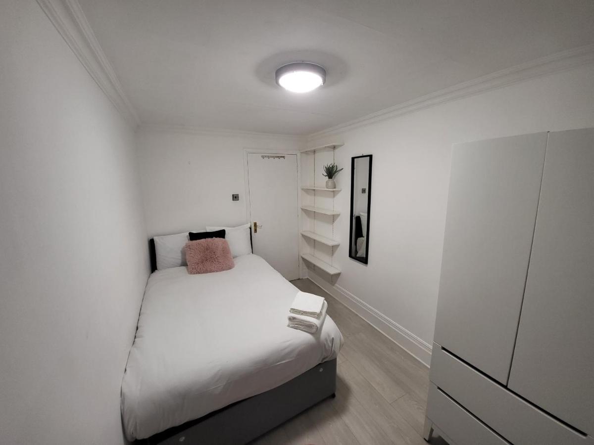 Cosy Apartment By Clapham South Underground! 伦敦 外观 照片